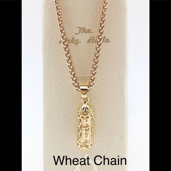 Gold Unisex Mezuzah on Satellite or Wheat Chain, 15” to 33”, Gift Boxed, NEW! - Picture 7 of 8